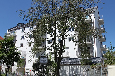 Geb&auml;der&uuml;ckseite